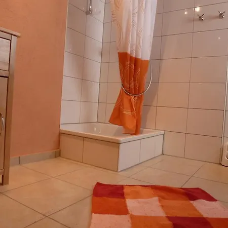 Haus Des Handwerkers *