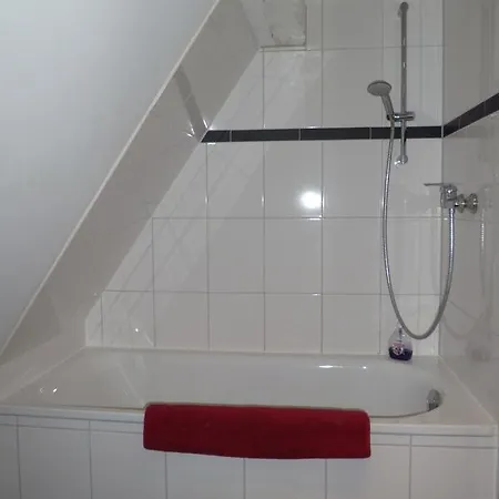 Haus Des Handwerkers *